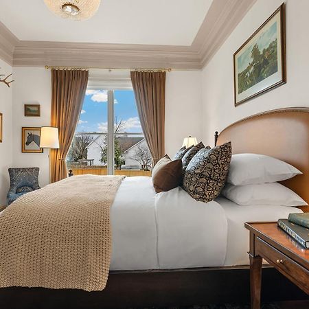 Hotel Burg Leesburg Bagian luar foto